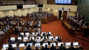 Subirá a $400 mil: Cámara despacha a ley proyecto de reajuste del salario mínimo Subirá a $400 mil: Cámara despacha a ley proyecto de reajuste del salario mínimo