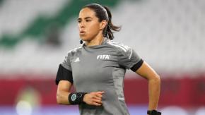 Las 6 árbitros mujeres que harán historia en el Mundial de fútbol de Qatar 2022 Las 6 árbitros mujeres que harán historia en el Mundial de fútbol de Qatar 2022