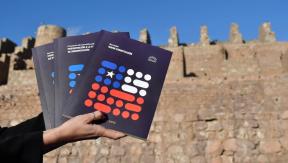Bloomberg: Caótica convención en Chile logra una Constitución "razonable" Bloomberg: Caótica convención en Chile logra una Constitución "razonable"