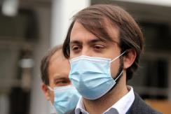Alcalde Sharp: "El Gobierno decidió ampliarse a la ex-Concertación y creo que es un error" Alcalde Sharp: "El Gobierno decidió ampliarse a la ex-Concertación y creo que es un error"