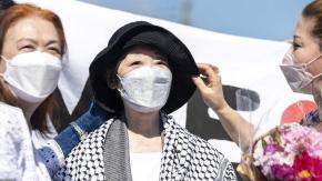 Quién es Fusako Shigenobu, fundadora del Ejército Rojo de Japón, liberada tras 20 años en la cárcel Quién es Fusako Shigenobu, fundadora del Ejército Rojo de Japón, liberada tras 20 años en la cárcel