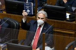 Moreira por plebiscito: "Puede terminar siendo el plebiscito de salida del propio Presidente" Moreira por plebiscito: "Puede terminar siendo el plebiscito de salida del propio Presidente"