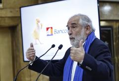 Ministro Montes y anuncio de Boric sobre viviendas sociales: "Creemos que vamos a cumplir las metas" Ministro Montes y anuncio de Boric sobre viviendas sociales: "Creemos que vamos a cumplir las metas"