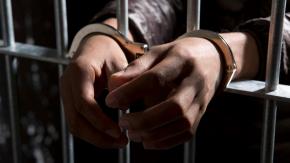 Condenan a presidio perpetuo a hombre que violó a su hija en Alto Hospicio: La niña quedó embarazada Condenan a presidio perpetuo a hombre que violó a su hija en Alto Hospicio: La niña quedó embarazada