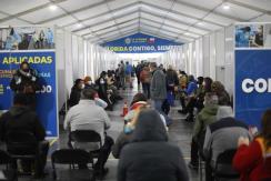 Coronavirus en Chile: 7.575 casos nuevos y 18 fallecidos en las últimas 24 horas. Coronavirus en Chile: 7.575 casos nuevos y 18 fallecidos en las últimas 24 horas.