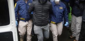 Detienen a 18 personas por robo de camiones: se coludían con conductores Detienen a 18 personas por robo de camiones: se coludían con conductores