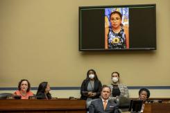 "Tomé un poco de sangre y me la unté": Niña cuenta cómo se hizo la muerta en masacre en Texas "Tomé un poco de sangre y me la unté": Niña cuenta cómo se hizo la muerta en masacre en Texas