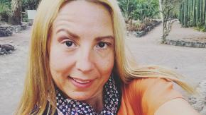 Quién es Mafe Walker, la mujer que aseguró saber hablar idioma extraterrestre en televisión Quién es Mafe Walker, la mujer que aseguró saber hablar idioma extraterrestre en televisión