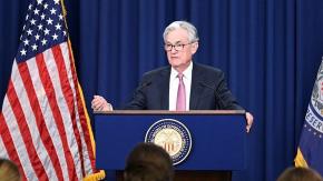 El impacto en el dólar que provocó en Chile la mayor alza de tasa de interés en EEUU en casi 30 años El impacto en el dólar que provocó en Chile la mayor alza de tasa de interés en EEUU en casi 30 años