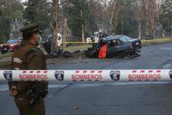 Mujer murió tras chocar contra árbol en Lo Prado mientras huía de Carabineros