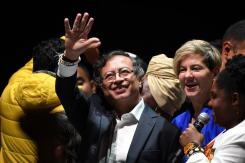Una Colombia dividida empieza la transición a su primer gobierno de izquierda Una Colombia dividida empieza la transición a su primer gobierno de izquierda