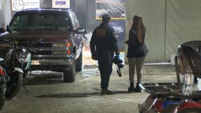 Roban millonario botín de taller automotriz en Providencia Roban millonario botín de taller automotriz en Providencia