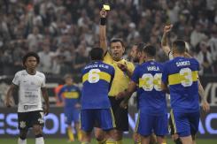 “Es un salame”: El Kun Agüero estalló con el arbitraje de Tobar en el Corinthians vs Boca Junios “Es un salame”: El Kun Agüero estalló con el arbitraje de Tobar en el Corinthians vs Boca Junios