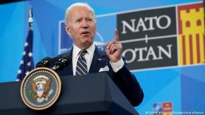 Biden promete que Estados Unidos apoyará a Ucrania "el tiempo que sea necesario" Biden promete que Estados Unidos apoyará a Ucrania "el tiempo que sea necesario"