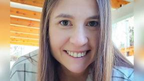 Pola Álvarez, enfermera apuñalada, habla por primera vez tras brutal ataque: "Voy a salir de esto" Pola Álvarez, enfermera apuñalada, habla por primera vez tras brutal ataque: "Voy a salir de esto"