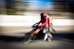 Radiografía a los “motochorros” en Santiago en 2021: 30% de los asaltantes usaba mochila de reparto Radiografía a los “motochorros” en Santiago en 2021: 30% de los asaltantes usaba mochila de reparto