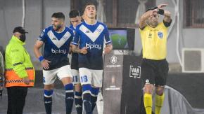 "Papá, te va a dar algo": Tano Pasman vuelve a hacerse viral en polémico partido de River Plate "Papá, te va a dar algo": Tano Pasman vuelve a hacerse viral en polémico partido de River Plate