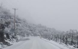 [Minuto a Minuto] Sistema frontal en zona centro: Reportan caída de agua nieve en San José de Maipo