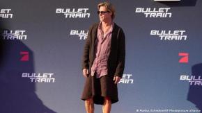 Brad Pitt luce falda en alfombra roja: ¿tienen los hombres una nueva alternativa a los pantalones? Brad Pitt luce falda en alfombra roja: ¿tienen los hombres una nueva alternativa a los pantalones?