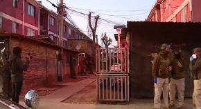 Masivo operativo policial en tres comunas de RM: Allanaron 30 viviendas y detuvieron a 28 personas Masivo operativo policial en tres comunas de RM: Allanaron 30 viviendas y detuvieron a 28 personas