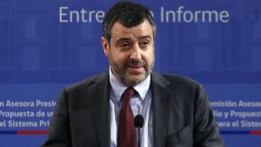 Director de Fonasa: “La idea es que las Isapres desaparezcan del mapa de la seguridad social" Director de Fonasa: “La idea es que las Isapres desaparezcan del mapa de la seguridad social"