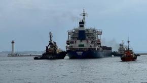 El primer buque con granos de Ucrania parte hacia Líbano tras la firma del acuerdo con Rusia El primer buque con granos de Ucrania parte hacia Líbano tras la firma del acuerdo con Rusia