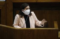 Ministra de Salud estima que nueva dosis de refuerzo para COVID-19 sería en “octubre o noviembre” Ministra de Salud estima que nueva dosis de refuerzo para COVID-19 sería en “octubre o noviembre”