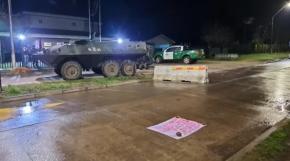 Atacan comisaría en La Araucanía: sujetos realizaron múltiples disparos a fachada Atacan comisaría en La Araucanía: sujetos realizaron múltiples disparos a fachada