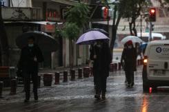 Lluvia este sábado en la zona central: A qué hora empiezan las precipitaciones en Santiago