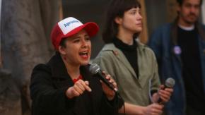 Karol Cariola, la vocera del comando del Apruebo y líder del recambio del PC que irritó a la ANFP Karol Cariola, la vocera del comando del Apruebo y líder del recambio del PC que irritó a la ANFP