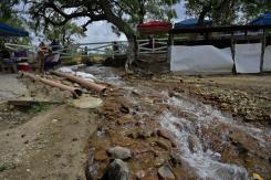 Rescate de obreros atrapados en mina en México se complica tras “abrupto” aumento del nivel de agua Rescate de obreros atrapados en mina en México se complica tras “abrupto” aumento del nivel de agua