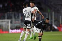 Un gol en los descuentos de Bolados deja a Colo Colo más líder que nunca Un gol en los descuentos de Bolados deja a Colo Colo más líder que nunca