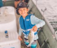 Niño perdió parte de una pierna tras ataque de tiburón en Florida Niño perdió parte de una pierna tras ataque de tiburón en Florida