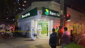 Asaltante solitario roba $260 millones de pesos desde banco en San Miguel Asaltante solitario roba $260 millones de pesos desde banco en San Miguel