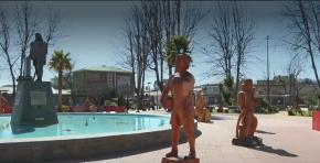 Tras inexplicable vandalización: Penco restaurá escultura de Brereton "lo más rápido posible" Tras inexplicable vandalización: Penco restaurá escultura de Brereton "lo más rápido posible"
