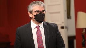 Gobierno prepara medidas para "elevar la productividad" tras anuncio de 40 horas Gobierno prepara medidas para "elevar la productividad" tras anuncio de 40 horas