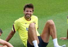 La imagen más esperada de Gerard Piqué junto a su nueva novia: fueron captados en una boda La imagen más esperada de Gerard Piqué junto a su nueva novia: fueron captados en una boda