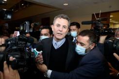De la Carrera reconoce un “grave error” pero dice que se defendió de agresión de diputado Sepúlveda De la Carrera reconoce un “grave error” pero dice que se defendió de agresión de diputado Sepúlveda