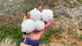 Bebé de un año muere tras ser impactada por un granizo en medio de tormenta en España Bebé de un año muere tras ser impactada por un granizo en medio de tormenta en España