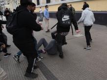 Hospital de la Universidad de Chile confirma que Simón Boric continuará internado Hospital de la Universidad de Chile confirma que Simón Boric continuará internado