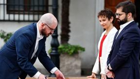 Las conquistas del bloque PS-PPD y las pérdidas del PC y RD: El balance del cambio de gabinete Las conquistas del bloque PS-PPD y las pérdidas del PC y RD: El balance del cambio de gabinete
