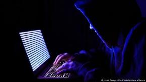 Hackers ucranianos engañan a soldados rusos con falsos perfiles de mujeres Hackers ucranianos engañan a soldados rusos con falsos perfiles de mujeres