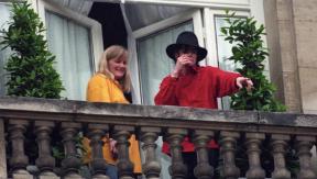 Familia de Michael Jackson "desconcertada" por confesión de expareja del "Rey del pop" Familia de Michael Jackson "desconcertada" por confesión de expareja del "Rey del pop"