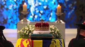 [VIDEO] Cuerpo de la Reina Isabel II llega a Londres para homenajes
