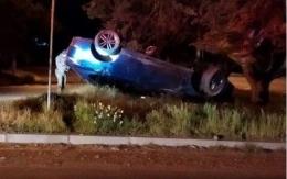 Volcamiento de auto de Fernando Solabarrieta: Se inicia investigación y arriesga multa Volcamiento de auto de Fernando Solabarrieta: Se inicia investigación y arriesga multa