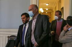 Elizalde tras reunión por proceso constituyente: “Estamos lejos, espero un ánimo más constructivo" Elizalde tras reunión por proceso constituyente: “Estamos lejos, espero un ánimo más constructivo"