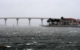 Gobernador de Florida y llegada de huracán Ian: "No hay tiempo de evacuar, busquen refugio y recen" Gobernador de Florida y llegada de huracán Ian: "No hay tiempo de evacuar, busquen refugio y recen"