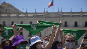 Gobierno confirma que enviará proyecto para legalizar el aborto sin causales Gobierno confirma que enviará proyecto para legalizar el aborto sin causales