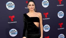 Comentaristas paraguayos pidieron disculpas por crueles comentarios sobre el ombligo de Tini Comentaristas paraguayos pidieron disculpas por crueles comentarios sobre el ombligo de Tini