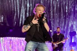 Fanáticos vibraron con los clásicos de Guns N' Roses en su regreso a Chile Fanáticos vibraron con los clásicos de Guns N' Roses en su regreso a Chile
